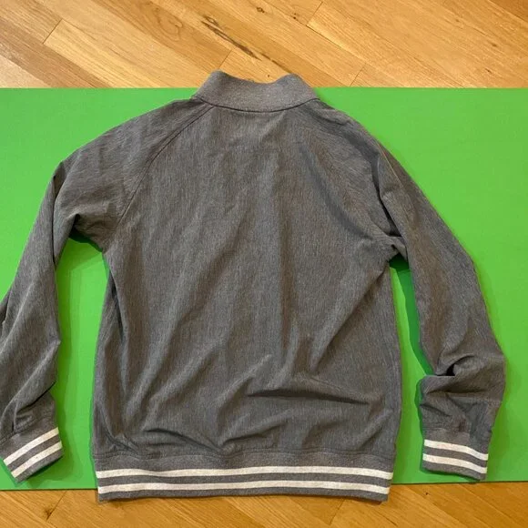 Vuori Grey Lightweight Track Jacket Small - Picture 2 of 6